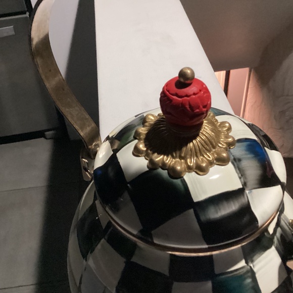 Mackenzie-Childs Courtly CHECK. LIKE NEW. Stunning kitchen design. Signed - Picture 10 of 12